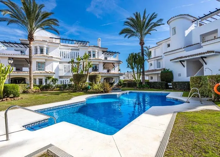 Апартаменти Puerto Banus Ii *